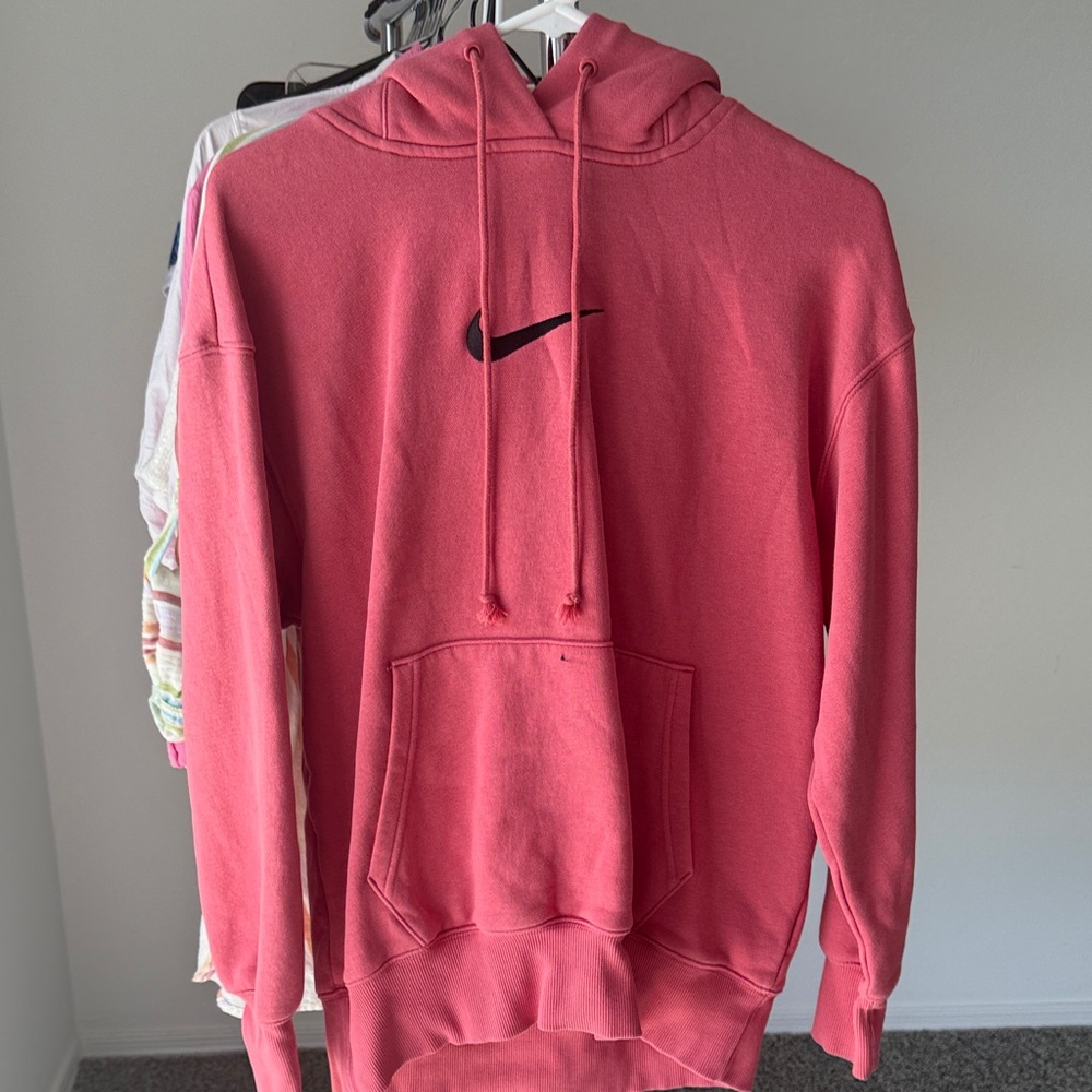 Nike Men's Coral Hoodie Sweater